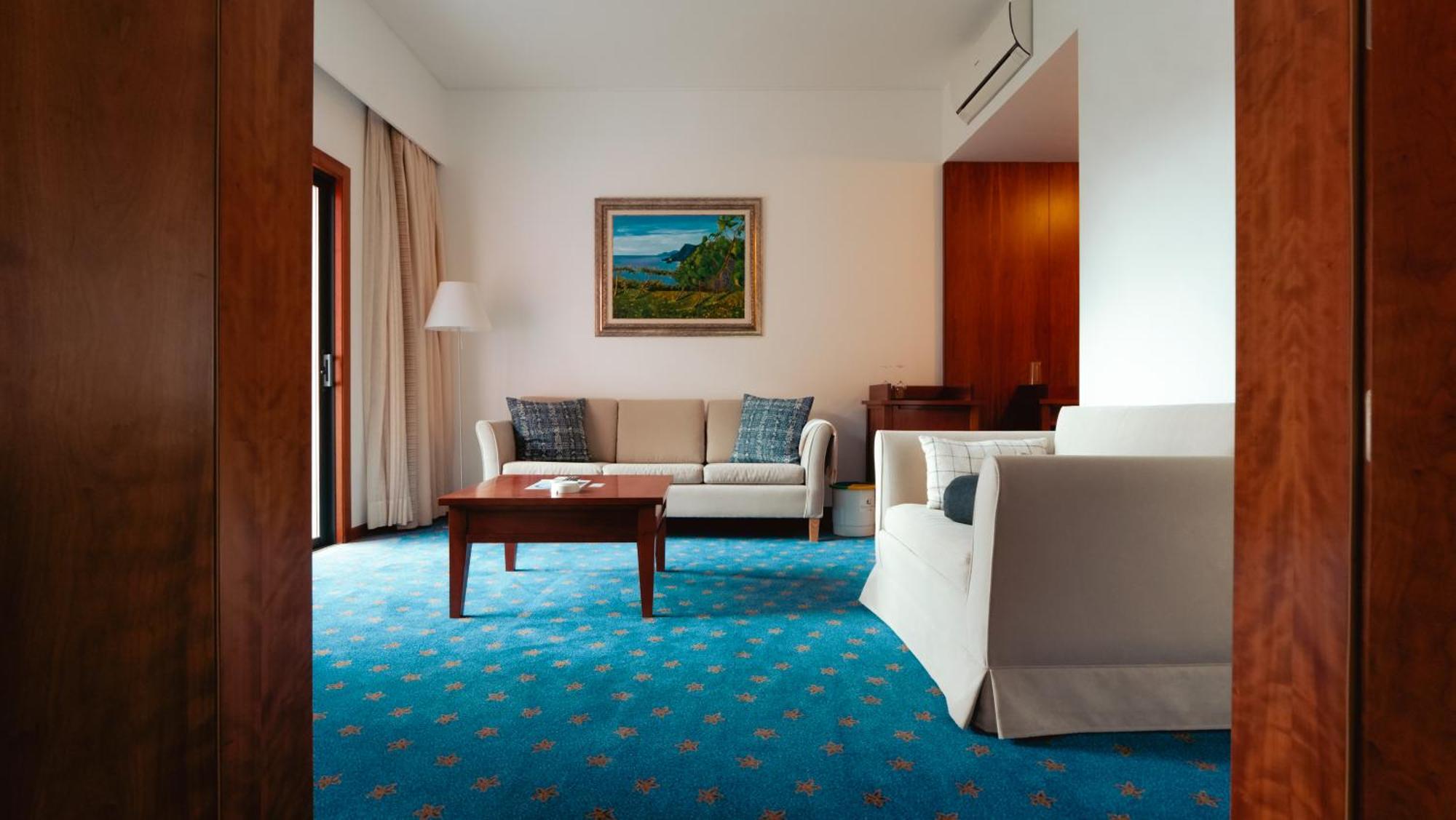 Bio Hotel - Hotel Quinta Da Serra Câmara de Lobos Dış mekan fotoğraf